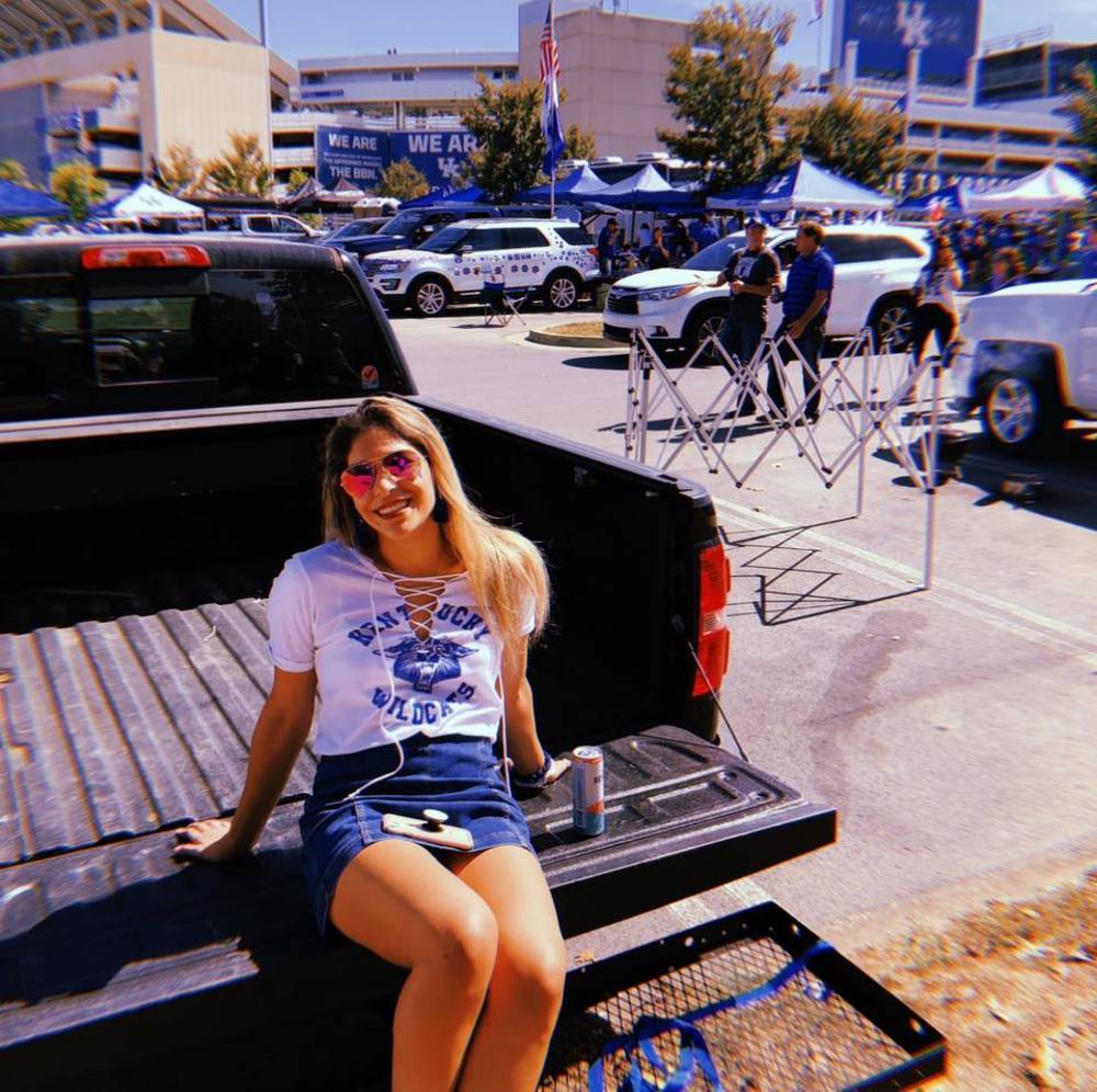 Meet your Posher, Renee